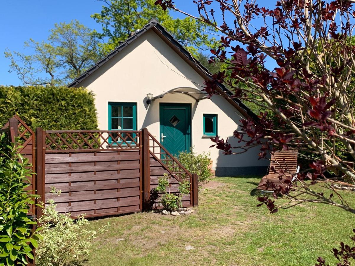 „Rentmeisterhaus Basedow“ Basedow  ภายนอก รูปภาพ