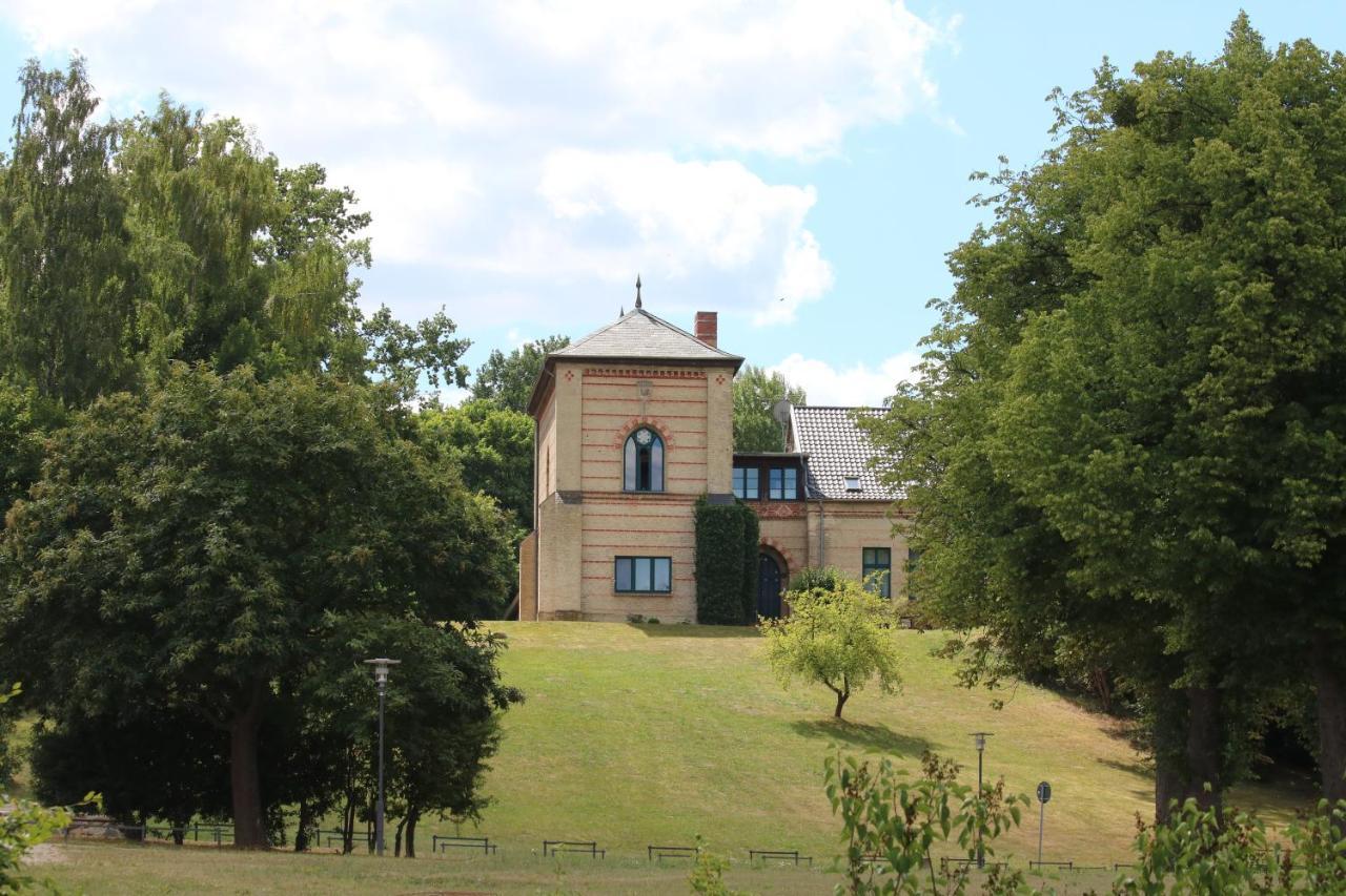 „Rentmeisterhaus Basedow“ Basedow  ภายนอก รูปภาพ