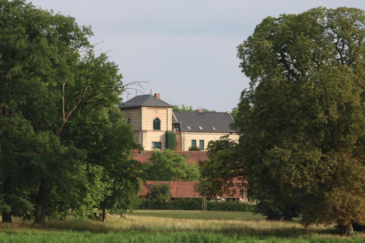 „Rentmeisterhaus Basedow“ Basedow  ภายนอก รูปภาพ